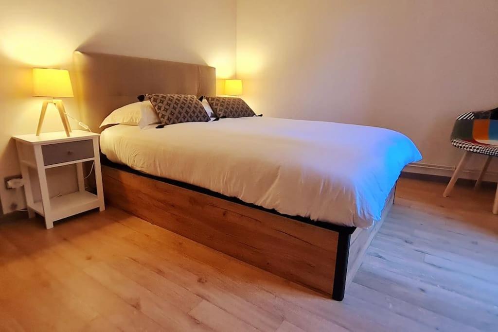 Apartmán Le 56 Faubourg - Proche Centre - Parking Gratuit Beaune  Exteriér fotografie