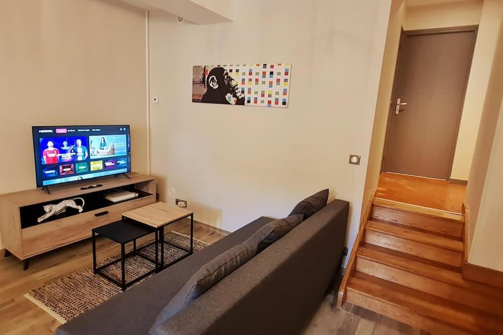 Apartmán Le 56 Faubourg - Proche Centre - Parking Gratuit Beaune  Exteriér fotografie